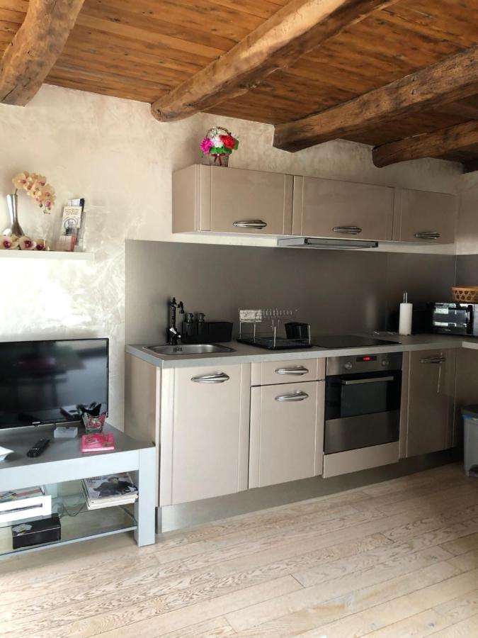 Charmante Maison Pierres 1768 Polisy エクステリア 写真