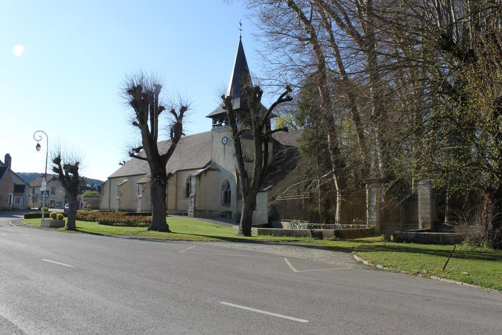 Charmante Maison Pierres 1768 Polisy エクステリア 写真