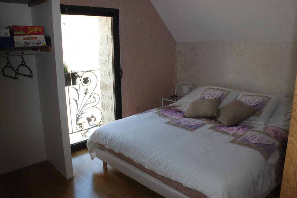 Charmante Maison Pierres 1768 Polisy エクステリア 写真