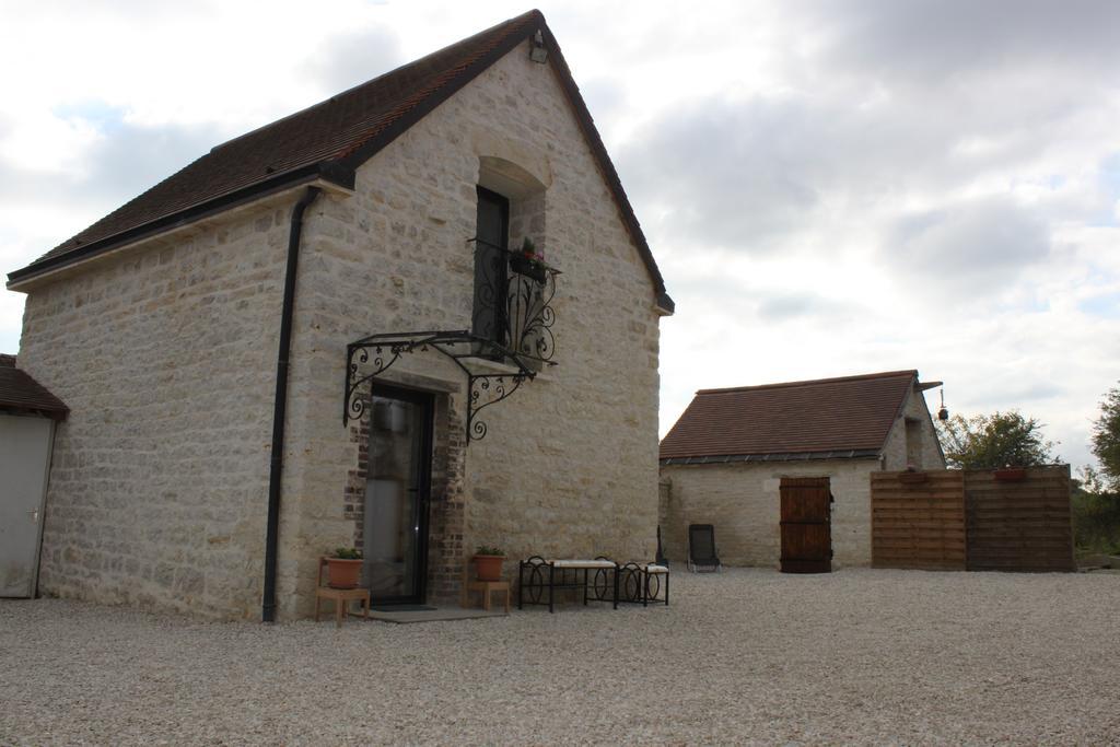 Charmante Maison Pierres 1768 Polisy エクステリア 写真